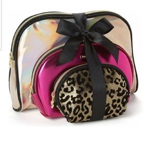 JUICY COUTURE 3 PIECE MAKE UP BAG